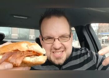 Double Bacon Cheeseburger Review  – Krazy Jim's Blimpy Burger – Tcheeseburger TwR #246…Ann Arbor!!