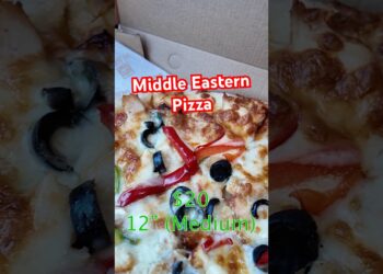 Trying Chicken Shawarma Pizza for the first time #detroit #pizza #food #pizzalover #foodreview