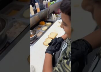 He made his own sandwich! #deli #kidsvlog #familyvlog #kids #familychannel #maizeandblue #annarbor
