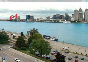 2025-08-21 Morning Segment – Detroit River Live Cam from Windsor, Ontario, Canada