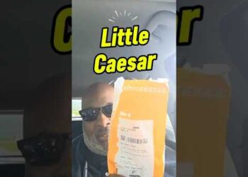 😱 Little Caesars Crazy Bread & Detroit Pizza Taste Test! 🍕🔥 #Shorts