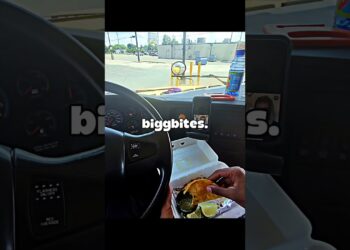 Biggbites Tacos, lowkey a staple in Detroit 👀#eddeats #foodcritic #detroit #foodie #foodreview