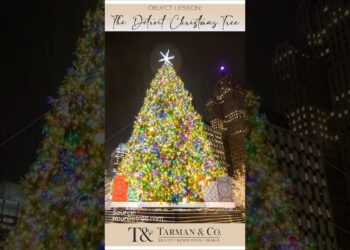 Detroit’s Christmas Tree: 100+ Years of Holiday Magic 🎄✨ #shorts #detroit #treelighting