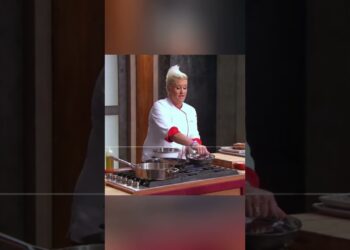Anne Burrell Dies in Her Home!