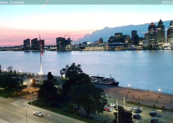 2025-07-28 Morning Segment – Detroit River Live Cam from Windsor, Ontario, Canada