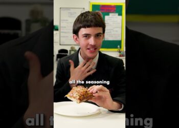 British Highschoolers try Detroit Style Pizza for the first time!