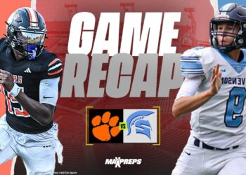 #1 RANKED QB BRYCE UNDERWOOD & Belleville HS put on a CLINIC vs Stevenson HS 44-6 🍿🍿