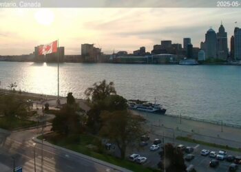 2025-05-19 Morning | Windsor, Ontario, Canada | Detroit Skyline, Michigan, USA