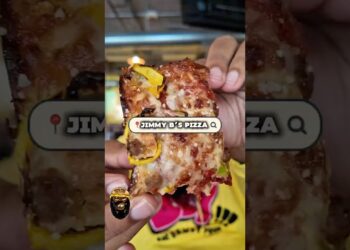 Jimmy B’s Detroit Style Pizza Review 🍕 | Best Pizza in KC? #boujietaughtme #poundtown #shorts