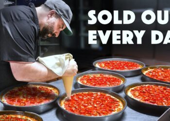 The #1 Deep Dish Pizza In Chicago Sells Out In 45 Minutes