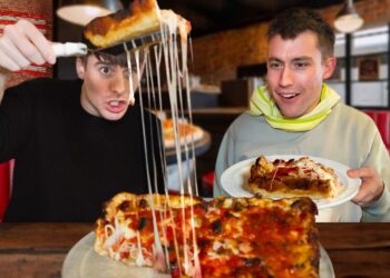 Two Brits try REAL Detroit Style Pizza in Detroit!