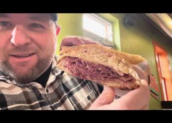 Zingerman’s Deli- Ann Arbor, MI 🤤 An Ann Arbor Must Try! 🤤🔥😮‍💨 #Foodie
