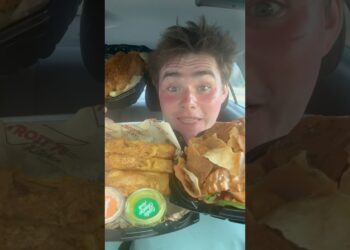 Highest Ranked Food Truck in Michigan! Detroit 75 Kitchen Review #detroit #foodtruck #mukbang