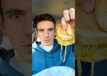Telway Hamburgers Review in Detroit, Michigan #foodreview #shorts