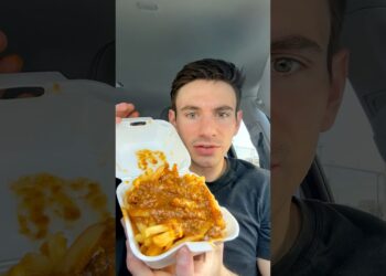 Lafayette Coney Island Review in Detroit, Michigan #foodreview #shorts