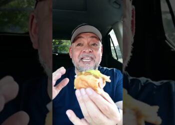 LEGENDARY Telway Deep Fried Detroit Coney! #food #shortvideo #shorts #eating #review #love #youtube