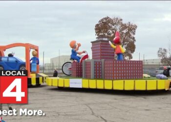 Behind the scenes of Detroit’s Thanksgiving parade float preparations