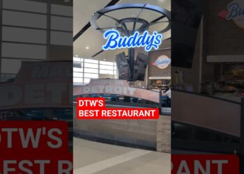 The BEST Restaurant at the Detroit Airport