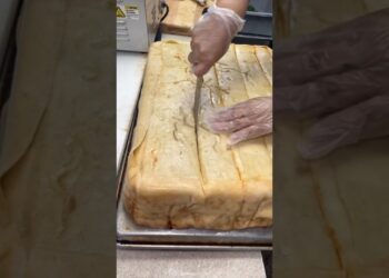 This could be the BEST LASAGNA in NYC! (Part 2 of 2) #DEVOURPOWER
