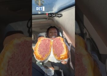 Detroit has the best food 🤭 #foodie #lasvegasfoodie #cornedbeef #detroit #michigan #sandwich
