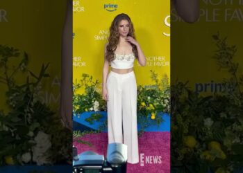 Anna Kendrick at the NYC Premiere of Another Simple Favor