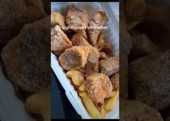Lighthouse fish market #detroit #foodreview#foodie#fish#salmon#bite #foodblogger #fyp