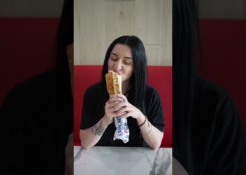 Best Shawarma I've Had In My Life! 🤣 @MoodyE46