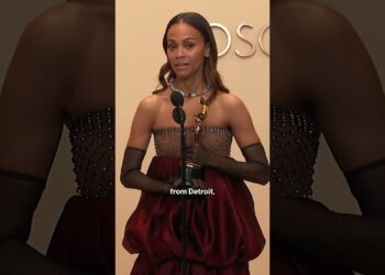 Zoe Saldaña backstage at the Oscars: “I’m very, very sorry that … so many Mexicans felt offended”