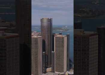 60 Second City: Detroit, Michigan! #60secondcities #detroit #michigan #cities #geography #travel