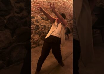 Dance improvisation in a tunnel #contemporarydance