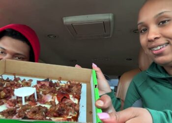 Green Lantern Food Review in Metro Detroit Area. #detroitfood #detroitpizza #greenlantern