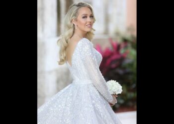 Donald Trump announced the pregnancy of his daughter Tiffany  #Donald_trump #Tiffany #White_House