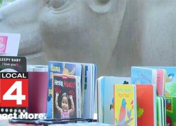 Metro Detroit community donates books for children during Raising Readers Go 4 It event
