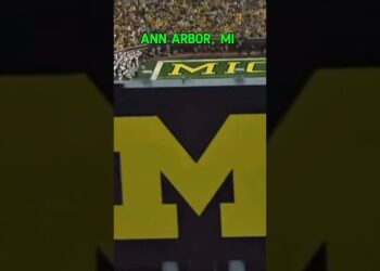Game Day at The Big House | Ann Arbor Michigan Football. #goblue  #thebighouse  #michiganfootball