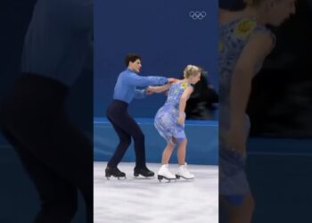 Starry, starry performance from Piper Gilles and Paul Poirier! 🥉💙✨