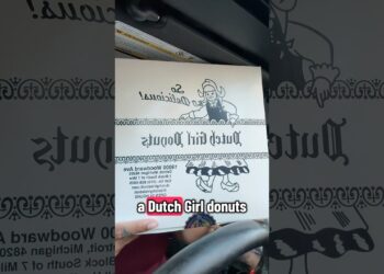 The best🤩. #dutchgirldonuts #detroit #woodward #foodreview #couplegoals #relationship #viral #share