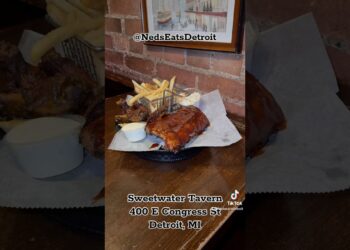 Sweetwater Tavern (Detroit, MI) #BBQ #ribs #wings #burger #Frenchfries #fries #mozzarella #cheese