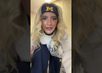 helllppp sweating now #goblue #umichfootball #annarbor