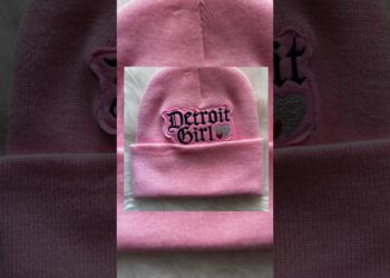 💕💦🌸 #detroit #embroideryart #art #sewing #fashion #style #cold #smallbusiness #girly