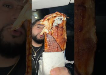 the VIRAL crispy chicken shawarma!